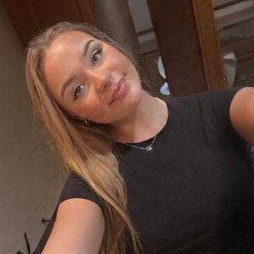 Chloe Bushell